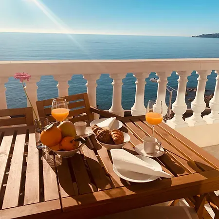 Dolce A La Francaise Apartmán